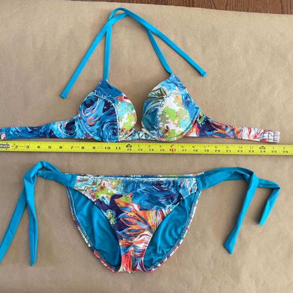 2 piece Bikini small/medium size - Picture 10 of 12